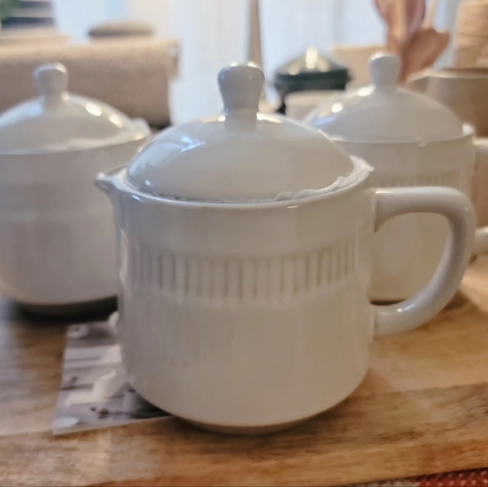 Teapot(s)